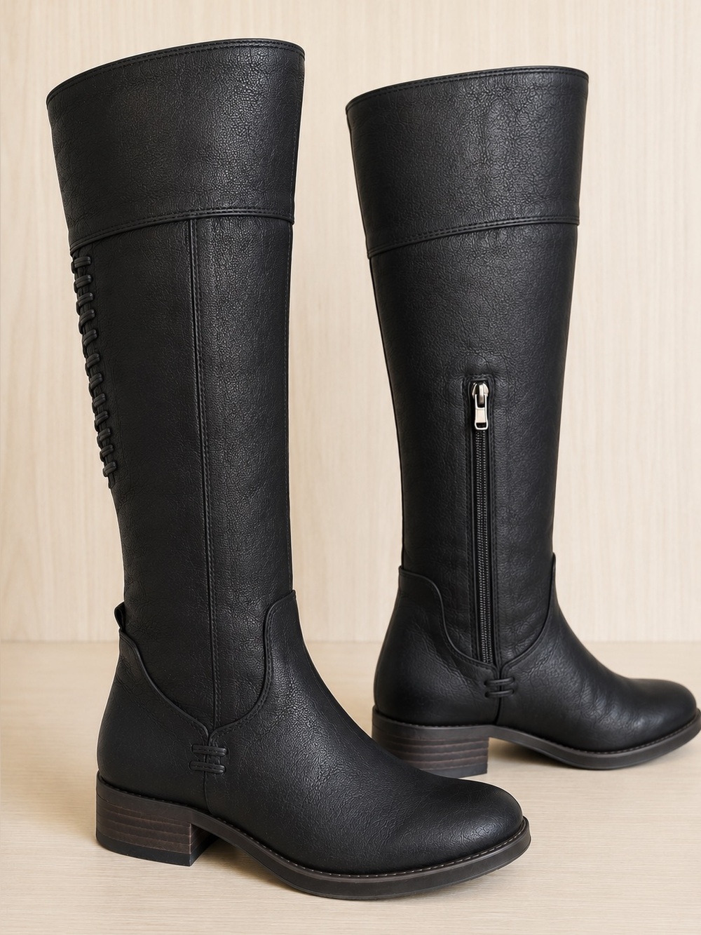 Vince Camuto Women’s Black Leather Knee High Riding Boots Size 6M 36.5